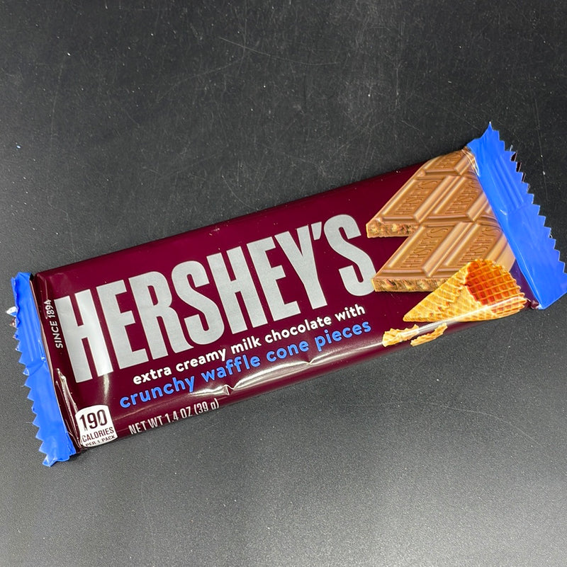 Hershey’s Extra Creamy Milk Chocolate with Crunchy Waffle Cone Pieces 39g (USA)