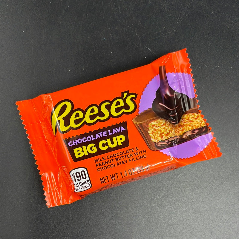 Reese's Chocolate Lava Big Cup - Milk Choc & Peanut Butter Cup with Chocolatey Filling! 39g (USA)