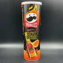 LIMITED EDITION Pringles - Hot Ones - Rojo Los Calientes by Heatonist Flavour Potato Crisps 158g (USA)