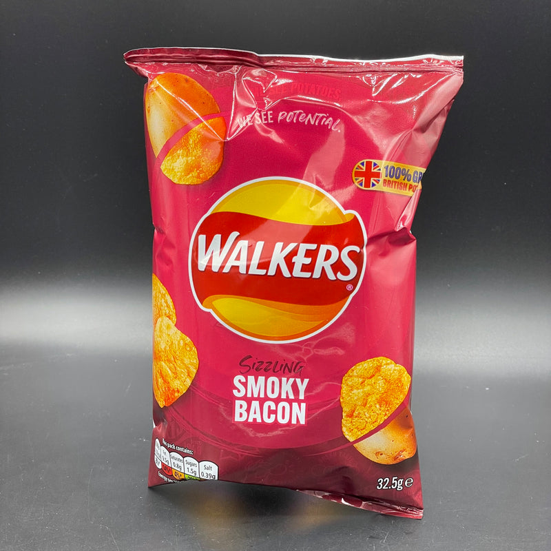 Walkers Sizzling Smoky Bacon Flavour Chips 32g (UK)