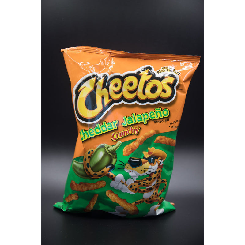Cheetos Cheddar Jalapeño Crunchy 226g (USA)