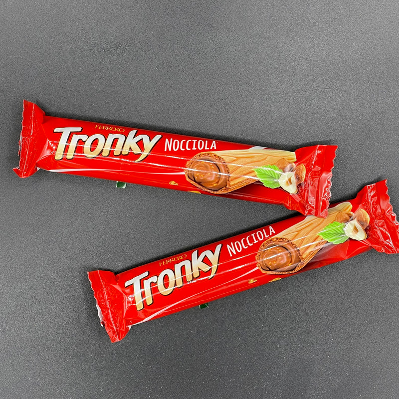 2x Ferrero Tronky Nocciola (Hazelnut) - Chocolate filled Wafer Stick 18g (EURO) RARE SNACK