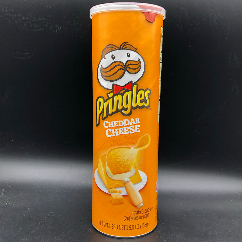 Pringles Cheddar Cheese Flavour Potato Crisps 158g (USA)