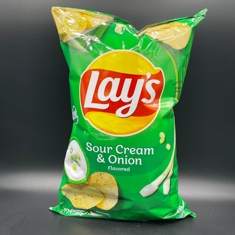 Lay’s Sour Cream & Onion Flavored Chips - Giant Bag, 184g (USA)