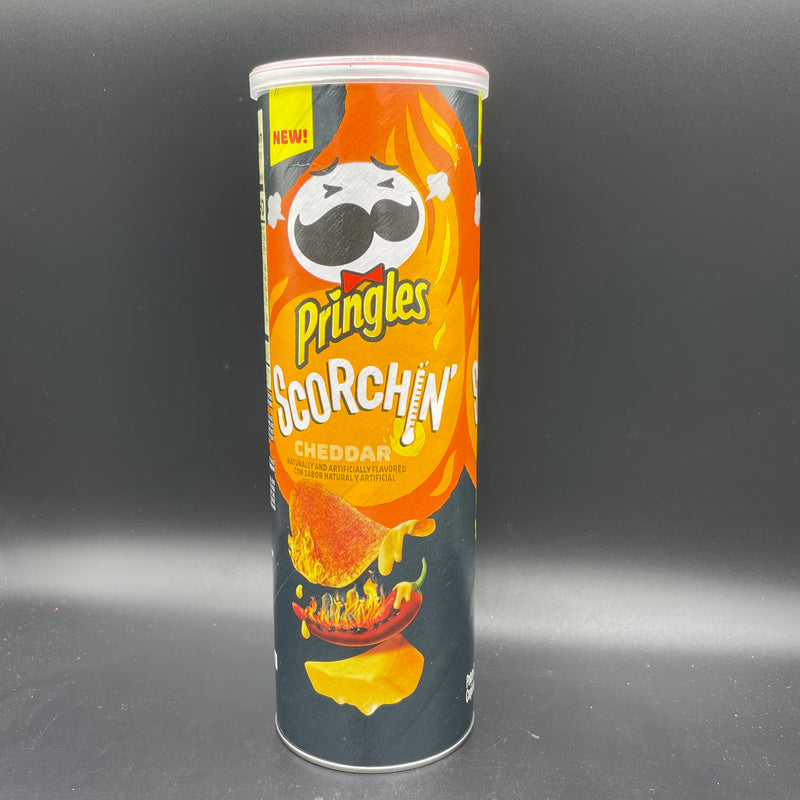 NEW Pringles Scorchin’ Cheddar Flavor Potato Crisps 158g (USA)